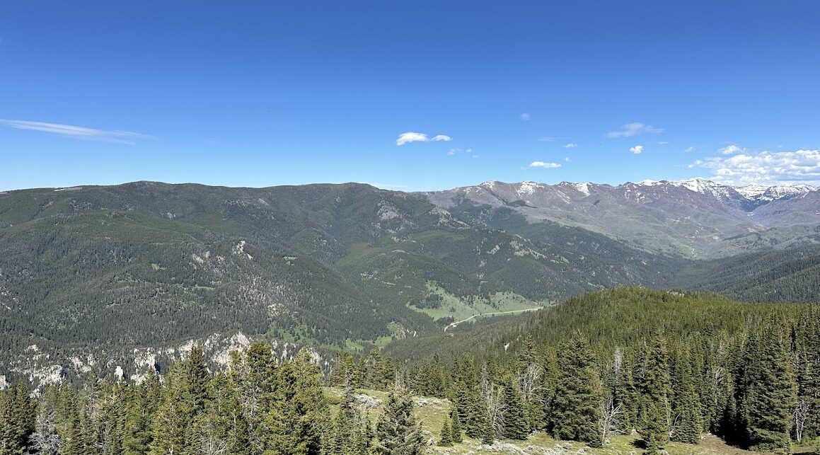 Mountains and landscape on top of a mountain